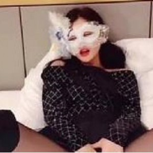 《vivian姐》黑丝长靴小仙女的特殊服务