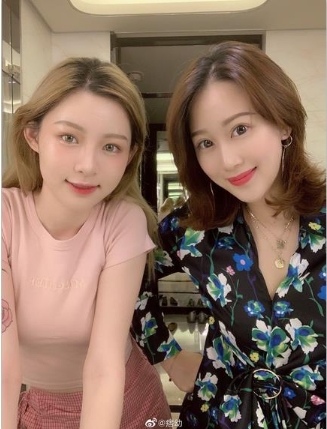 痞幼百万网红私拍写真