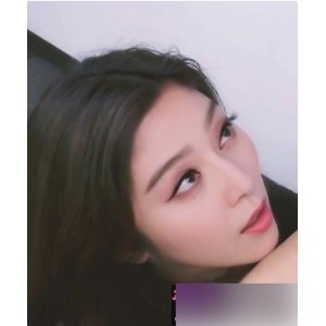 AI换脸作品：热巴与F冰冰