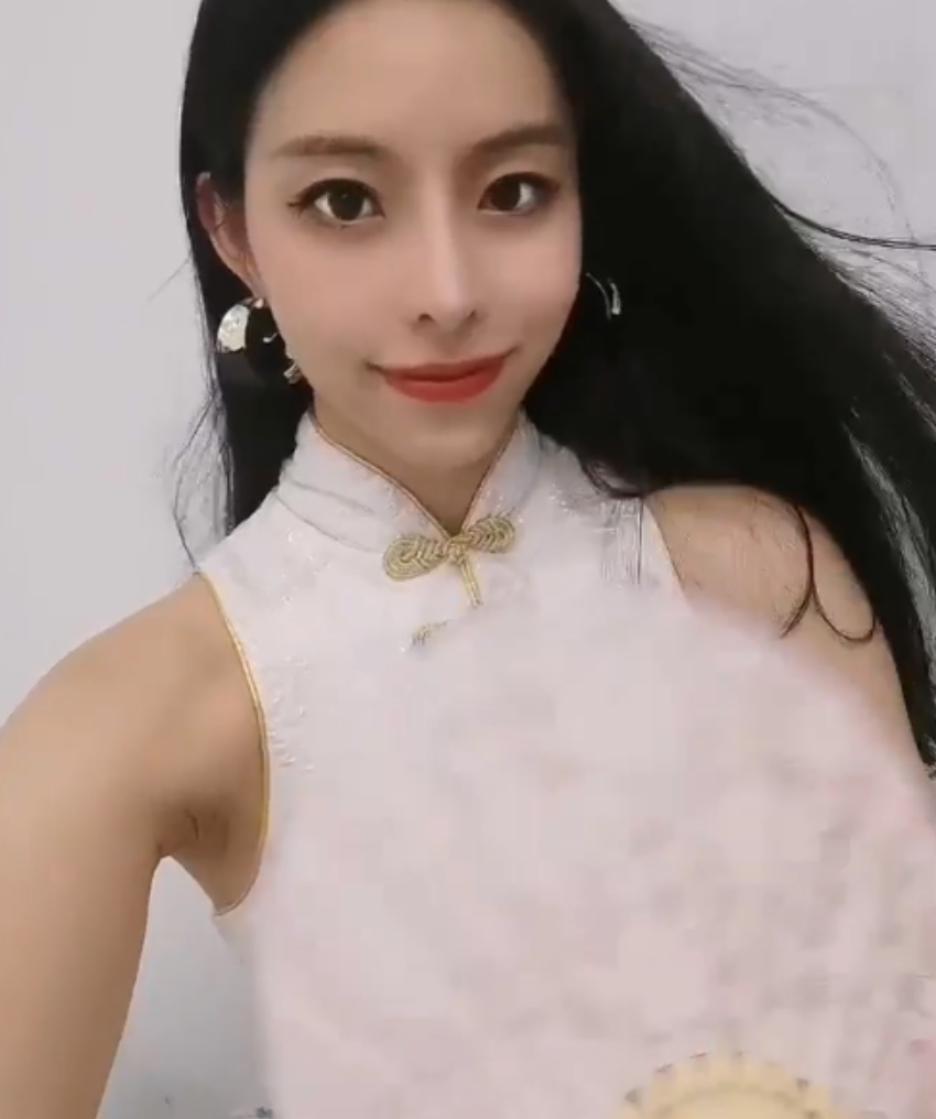 推特名博主riri617合集，高清98p独家28v视频，限时下载132M，百度盘分享！