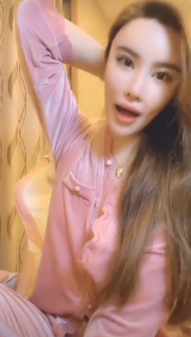 疯狂福利最新抖音快手神器！重磅牛逼大神，109V超大内存，1.32G超快速度，百种功能一网打尽！