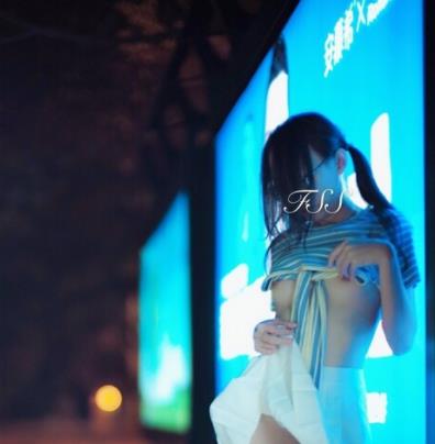 本土美女FSS冯珊珊高颜值展示合集