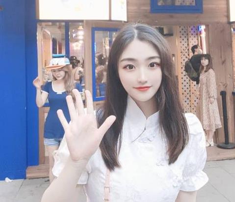 南航空乘教育：大奈丰腴的八字空乘二度幽会