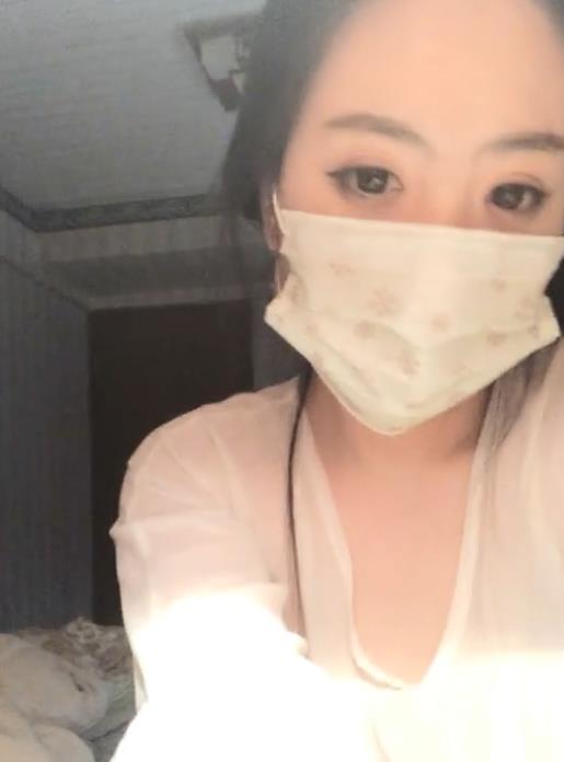 古古小姐姐抖音直播线下资源2.1G，绅士们不容错过！