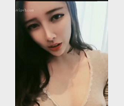 高颜值精选网红女神梦菲桐香剧情表演1V604M