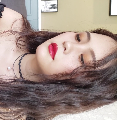 超短热裤高跟长腿美女视频4V11.5G