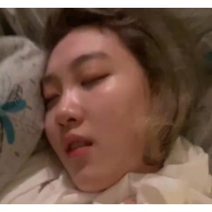 晨晨：精选大学生反差妹，男友无下限玩，25V2.4G视频资源