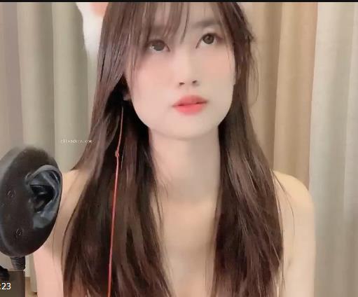 stripchat女神anan_babe自拍49分钟视频资源海南华强北开播塞里面喜欢奶油口H上镜道具冲击器下载观看