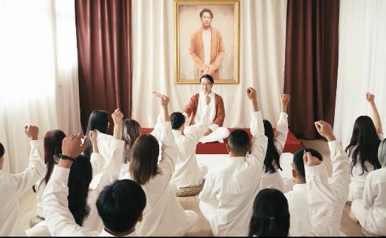 麻豆最新力作《周处除三嗨》时长38分钟，教父三人游，小姐姐演员精彩表演，赶紧观看下载！