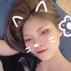 自行打包的王道精选商品：露脸反差小浪女光“阴”_YL大胆私拍闹市百度盘