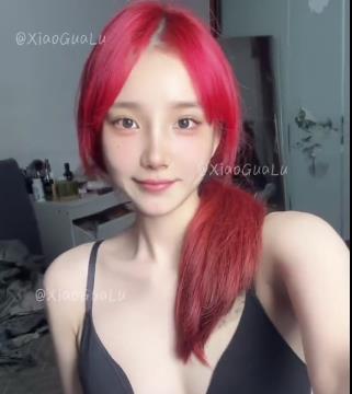 高颜值美女福利姬小瓜陆合集，爆弄环境全L道具自娱自乐，下载观看享受福利