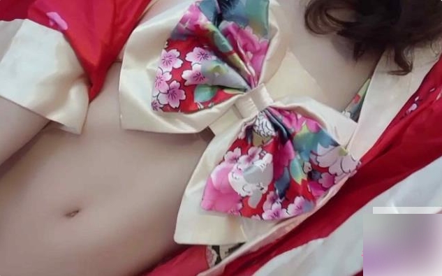 斗鱼超人气主播涂鸦少女&诗柔魅惑合集，47.2G视频尽显玩具百合高情绪