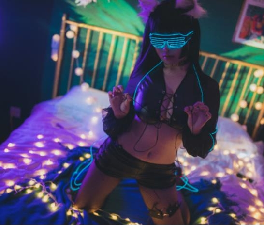 斗鱼宅男圈COS女神海伦绝版性感合集4.8GB，二次元美女让人心驰神往