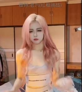 框挑战-百层挑战-小伙伴秀腿校园剪辑合集，观看更多精彩内容！