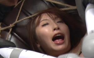 美咲結衣：黑帮群J挨玩道就娆跳D轮番享受，超大道就娆双棍冒泡泡大片观看