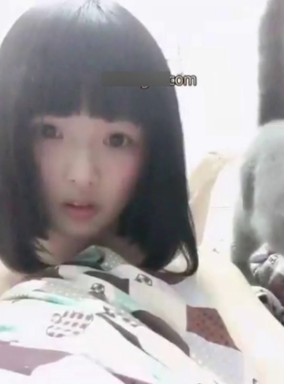 的标题可以是:经典重现高倩rou+tun小妹子,75V458M视频资源补充19/20年老资源,增加115部必看