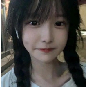 京都大学19岁漂亮女友自拍视频合集，热情粉丝必看！