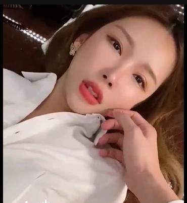 马来西亚DOTA2主持人Gatitayan自拍图集CC，身材N子遐想视频15V-9.6G