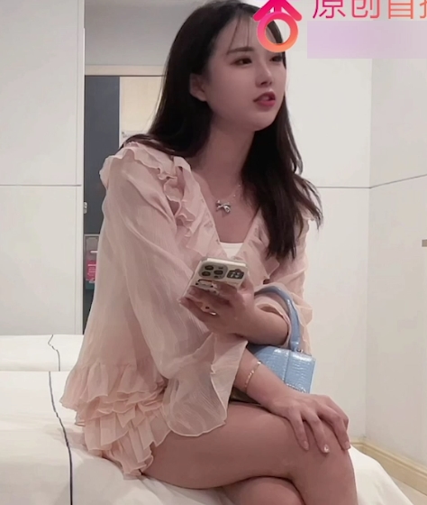 能满足你的需求。如果你也对这样的精选视频感兴趣，不妨点击下载，一探究竟吧！[转载搬运]精选探花优质尤物小合集[17v+9.5gb][百度盘]