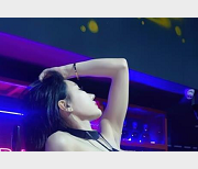 推特女神佳多饱合集：6.11G视频图片，顶级模特火辣身材，绅士必备品味！