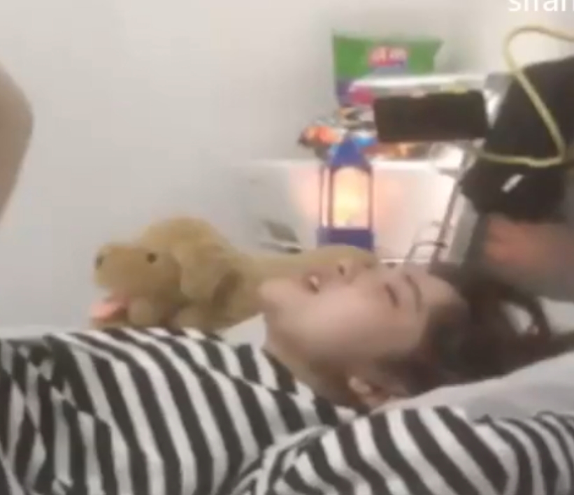 狮子座大神Walker美女萌妹63V+3.94G打粑粑合集，百度盘推荐新贴