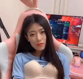 抖音网红主播月月:瓜多视频多,大小姐的孤独之路