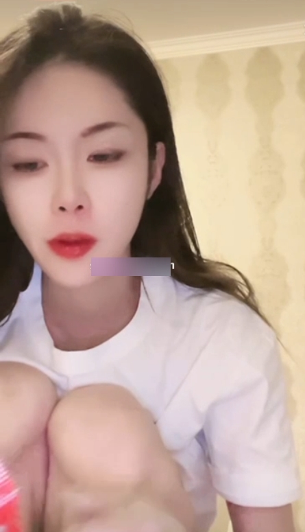 史迪西的土豪定制视频系列：28万粉丝收藏81部影片，百度+ED2K