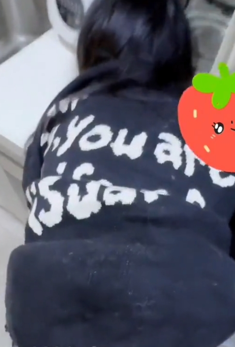 海角原创5部带剧情25.1g合集：思考妹妹大罩杯小妈姐姐少妇邻居奶味