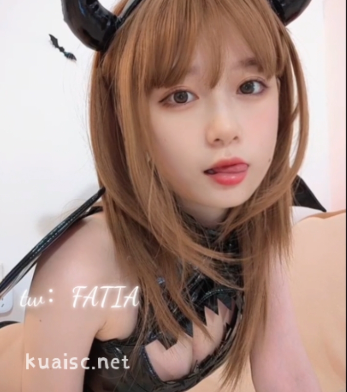 谜之呆梨套图全集：nvnp34.5g百度盘，娜美魅力无限