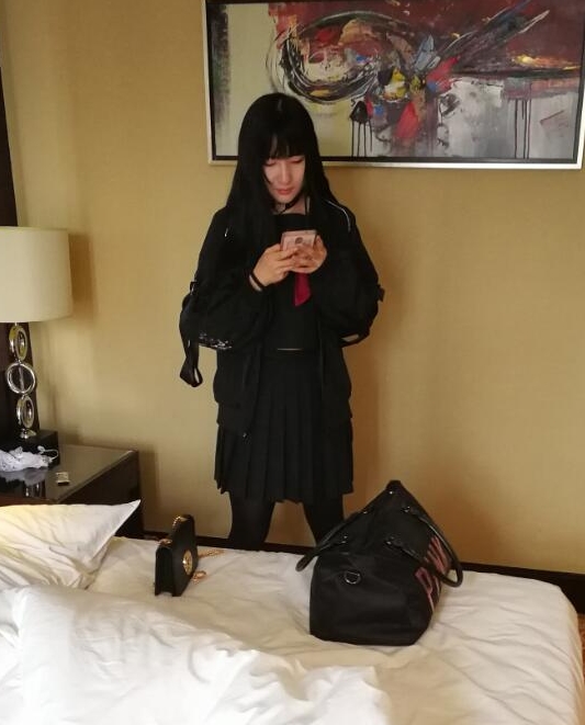 runa酱5000元事件揭秘：2G老资源交易群聊曝光，真相视频指教预约揭秘