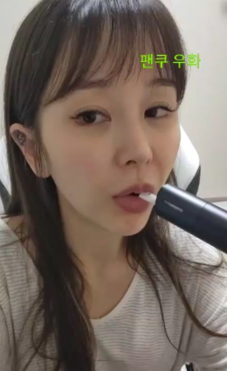 韩国高颜值不戴口罩直播系列--fall123456781V2.6G百度云--精彩内容不容错过