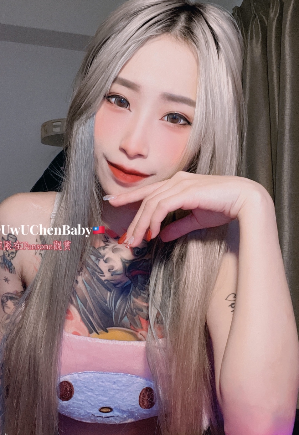 43万粉网红阿璃私拍5.93g：收藏网络红人的精彩表现