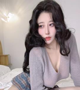 奈汐酱顶级颜值最新付费自拍视频短视频图集，精彩内容不容错过！