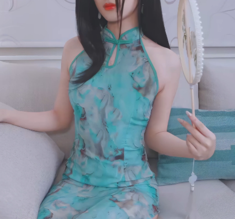 神的魅力所在,收藏数量多达1666个的视频将带来无尽的欣赏乐趣。快来百度和ED2K搜索下载吧,与饼弄姐姐一起互动,一起感受FortuneCuttie的独特魅力!