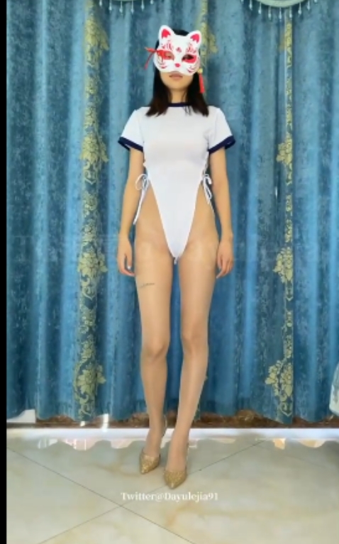 妻子博主大娱乐家合集36G[NVNP]，云盘解压观看，电脑推荐，404网盘链接