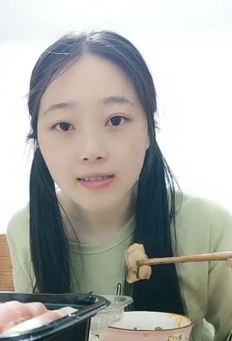 南京艺术学院珍藏《纯纯乖乖》10v9.1g视频，20次收藏引关注