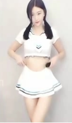 《要要》节目：6000元定制展示，小王主持，真实温暖的直播体验