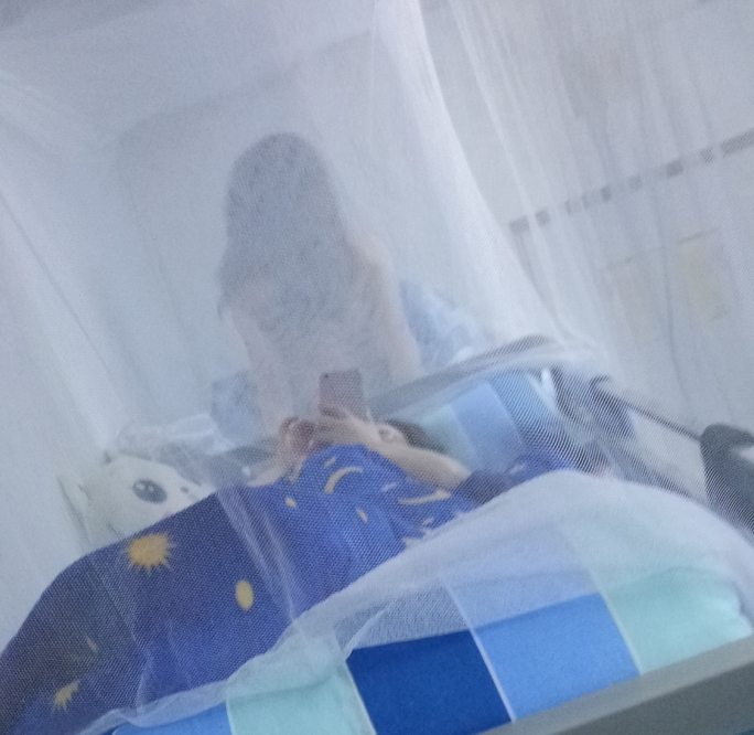 二次元狂热少女小雪，55G宿舍拍视频合集，四个压缩包解压欣赏