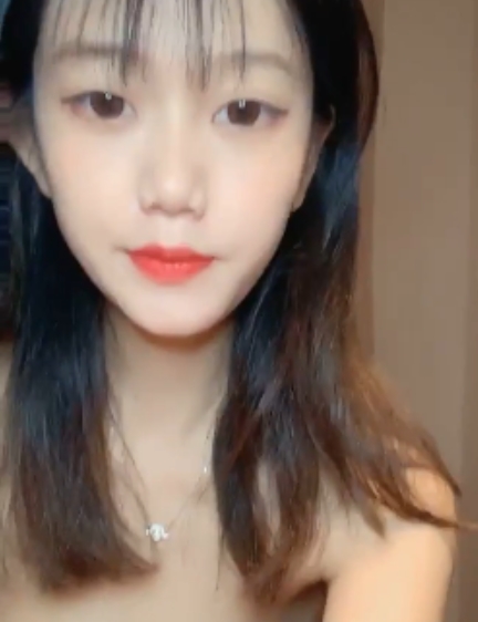 热舞葡萄妹妹：13MB视频收藏狂潮