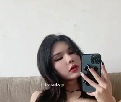 TS菲菲：实习医生自拍视频32分钟，车衣棒棒糖后花园大揭秘