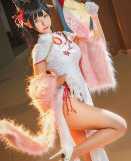 绝美coserMomoko葵葵：浮力姬尺度大，43套7.4G高质量视频等你来观赏