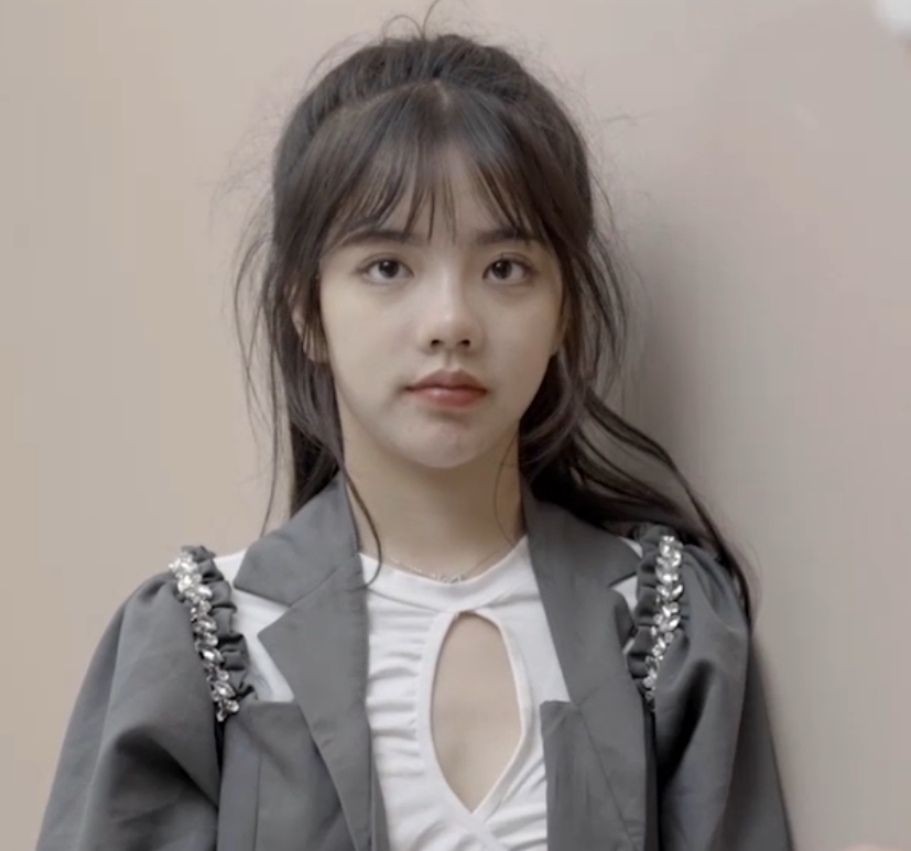 潘甜甜正片采访花絮4K增强版，30.9g超清画质，百度ED2K收藏补链增加版本