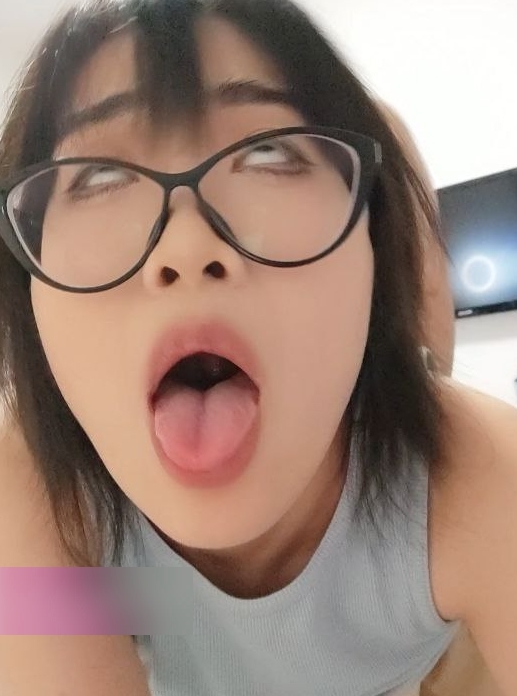 反差M小狗+崔小蕾+225v12.6g