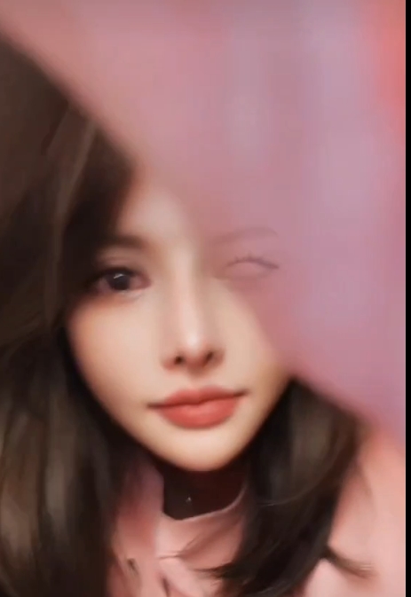 疯狂抖音美女有尺度无下限+内部敞开[73V+1.47G+百度盘]