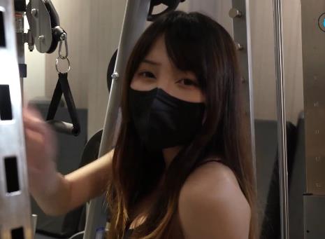 露脸女神一元健身指导作品图集发布，数量丰富，视频不多