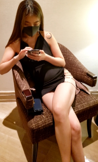 美女短裙美腿合集10V11.95G，百度云下载解压分卷