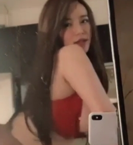 珍藏漂亮馒头美女最新合集15V3.6G，面容姣好车灯大腿细，解压密码请注意