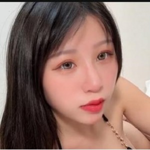 摄影平台自愿小艾玛强制篇最新合集1V459M，车灯自拍