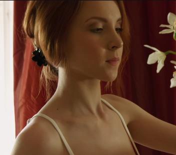 外国自拍合集Lukoshkina破C后续88V3.5G，小姐姐身材依旧，四年变化显著