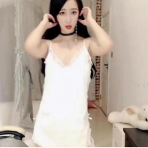 斗鱼超级人气主播古典风情女神梦菲桐香最新散播定制合集1V604M，绝美主播魅力无限